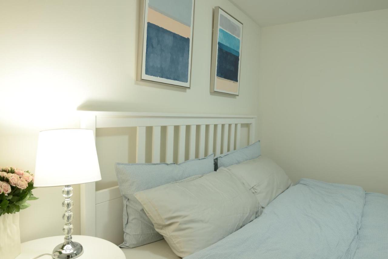 Spacious 2-Bed-Room Near Yonge & Major Mackenzie Richmond Hill Ngoại thất bức ảnh